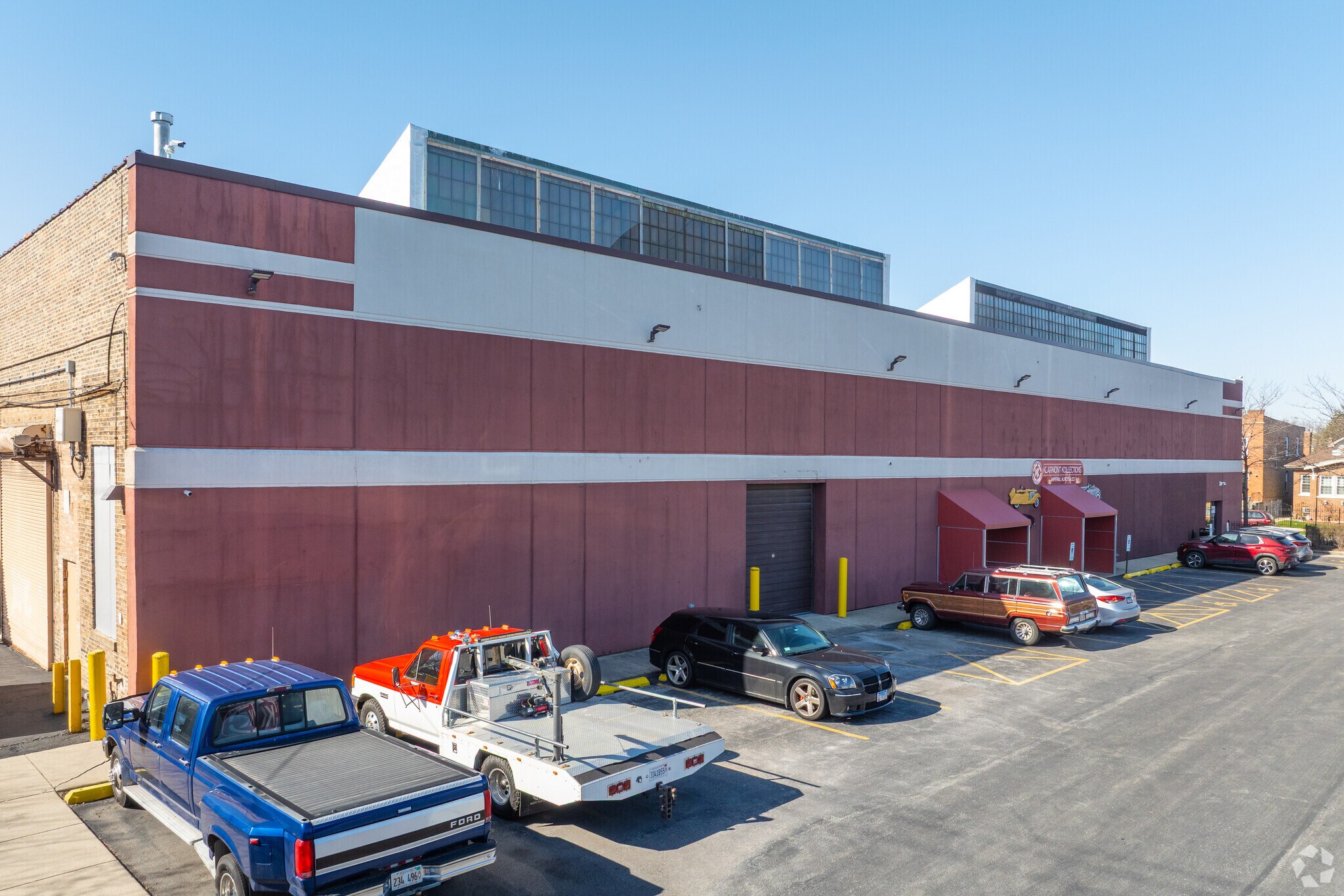 3033 N Knox Ave, Chicago, IL for lease Primary Photo- Image 1 of 15