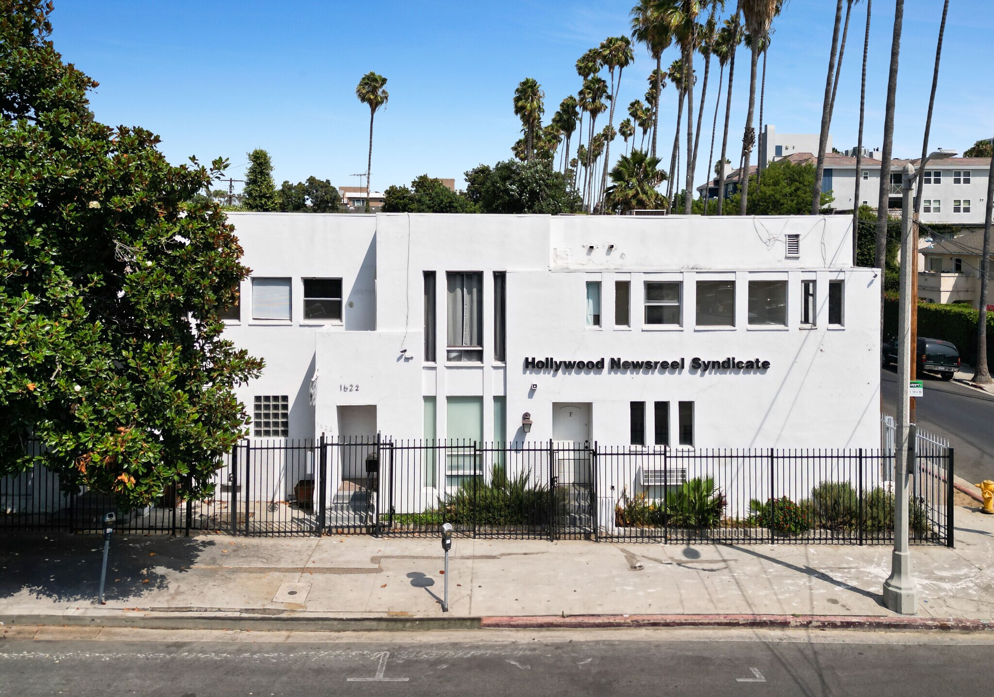 1622 N Gower St, Los Angeles, CA for lease Primary Photo- Image 1 of 17