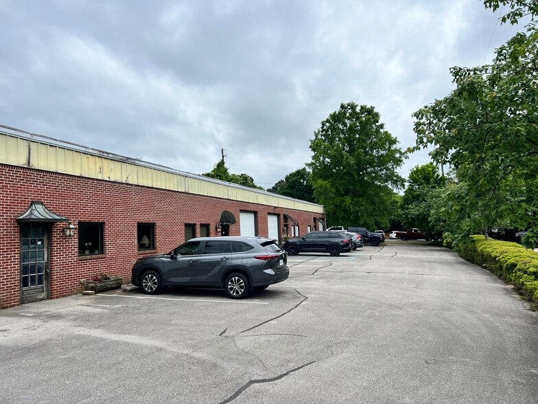 4100 Autumn Ln, Birmingham, AL for lease - Building Photo - Image 3 of 6