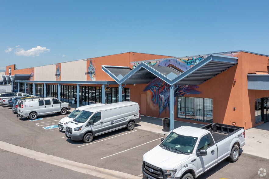 3001-3055 W 74th Ave, Westminster, CO à louer - Photo du bâtiment - Image 2 de 16