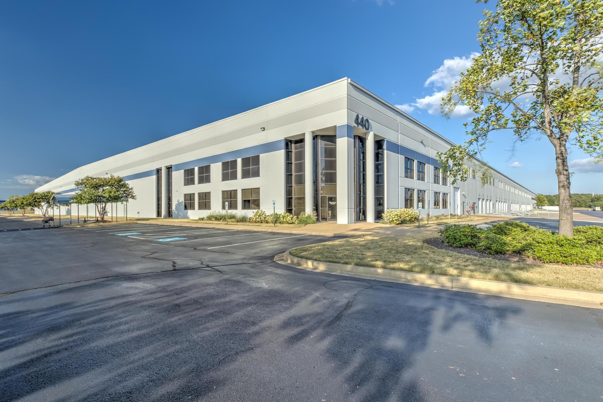 440-480 Stateline Rd E, Southaven, MS for lease Primary Photo- Image 1 of 8