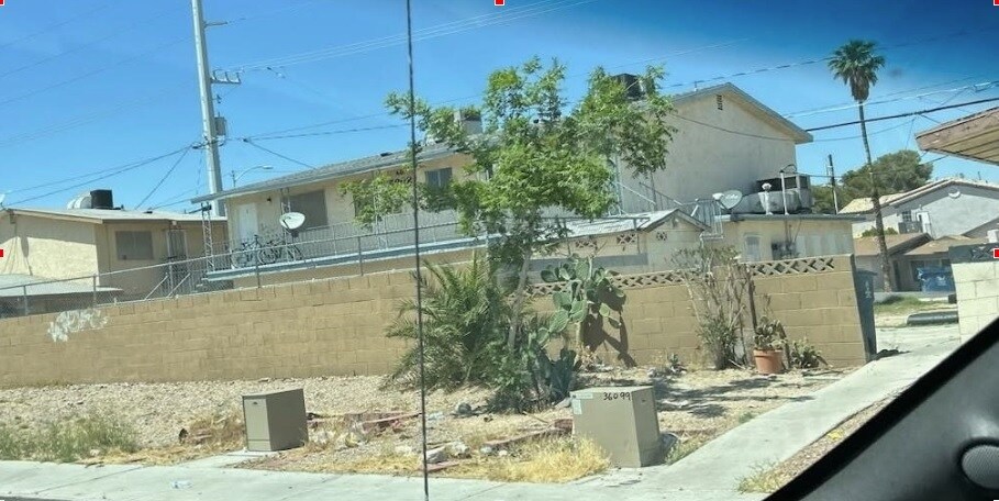 5104 Pebble Beach Blvd, Las Vegas, NV à vendre Photo du bâtiment- Image 1 de 4