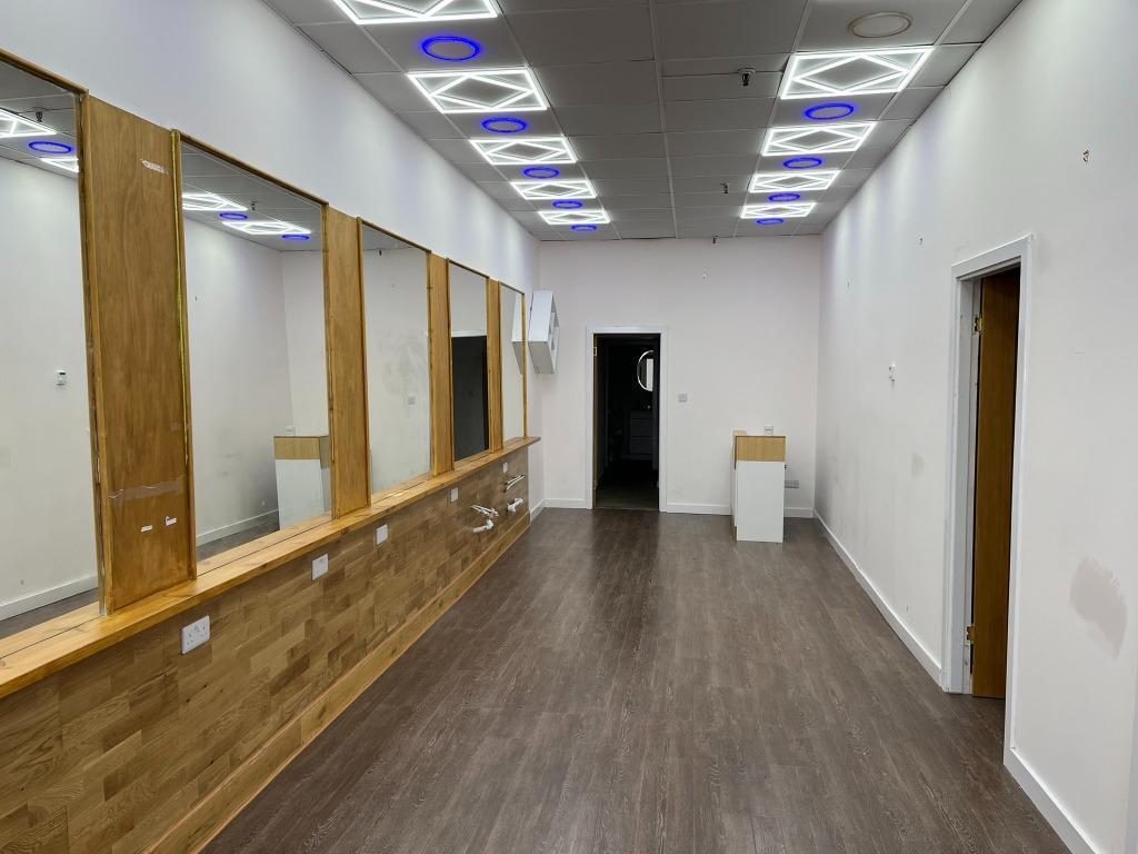 2-14 Possil Rd, Glasgow for lease Interior Photo- Image 1 of 7