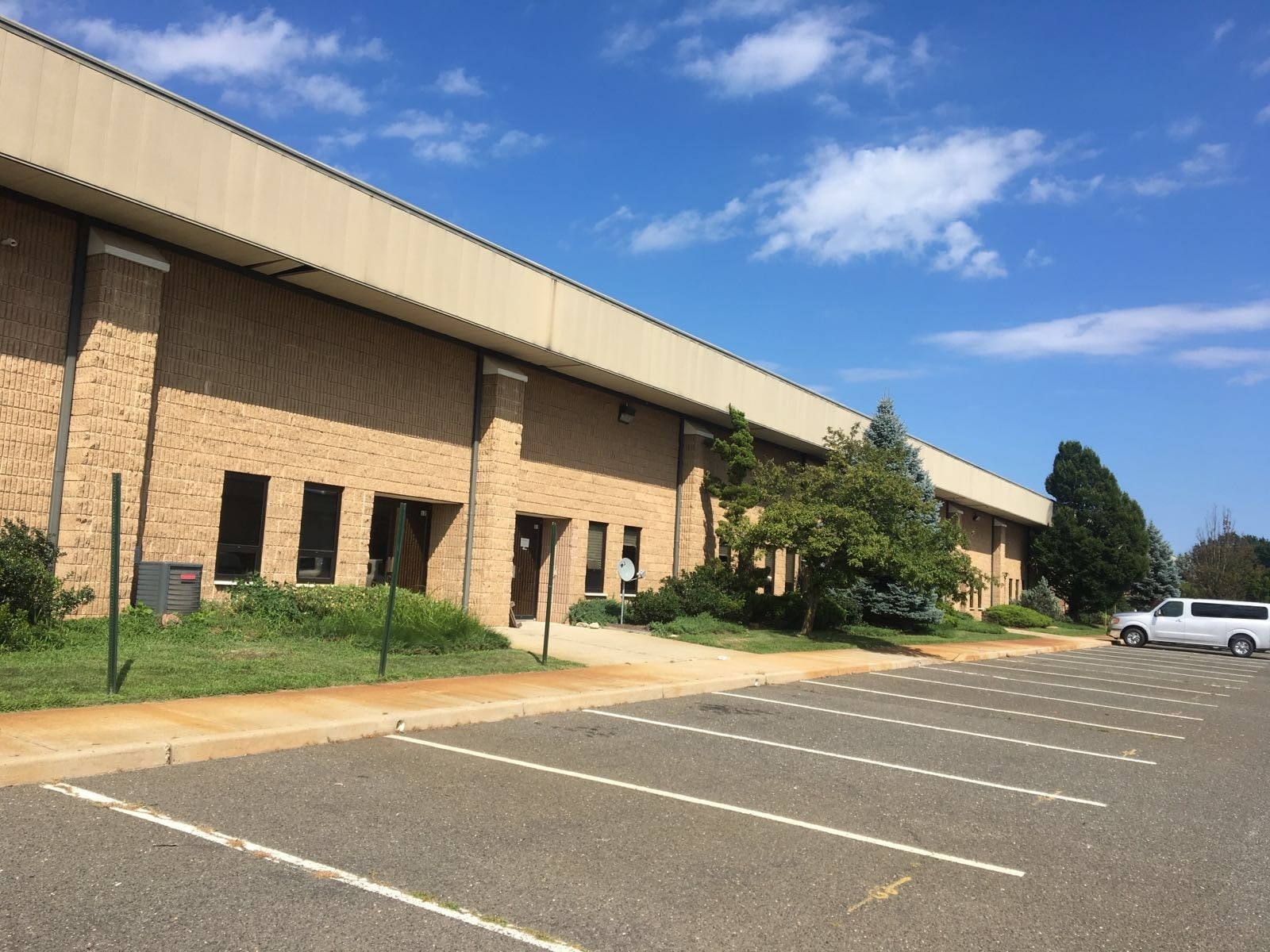 150 Oberlin Ave N, Lakewood, NJ for lease Building Photo- Image 1 of 10