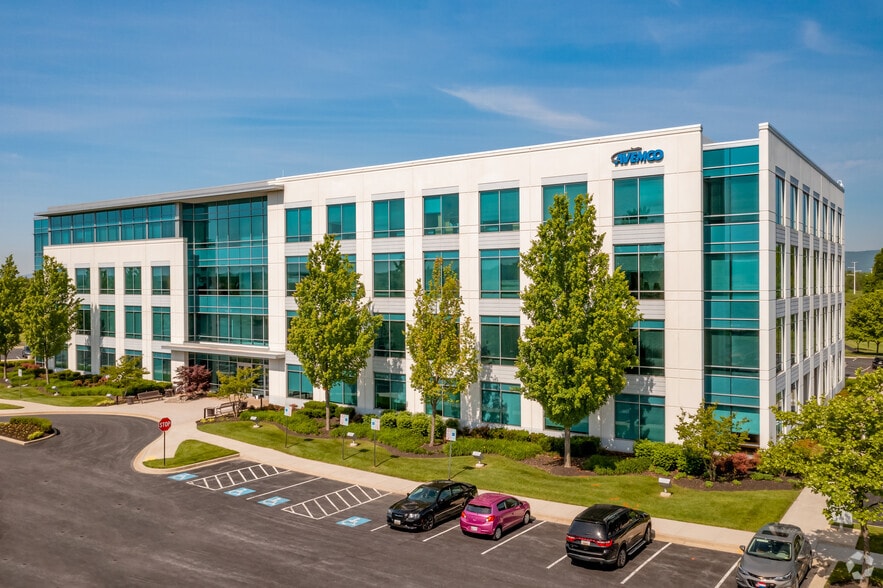 8490 Progress Dr, Frederick, MD for lease - Building Photo - Image 1 of 8