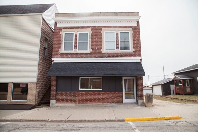 More details for 705 Main St, Ridgeway, WI - Retail for Sale