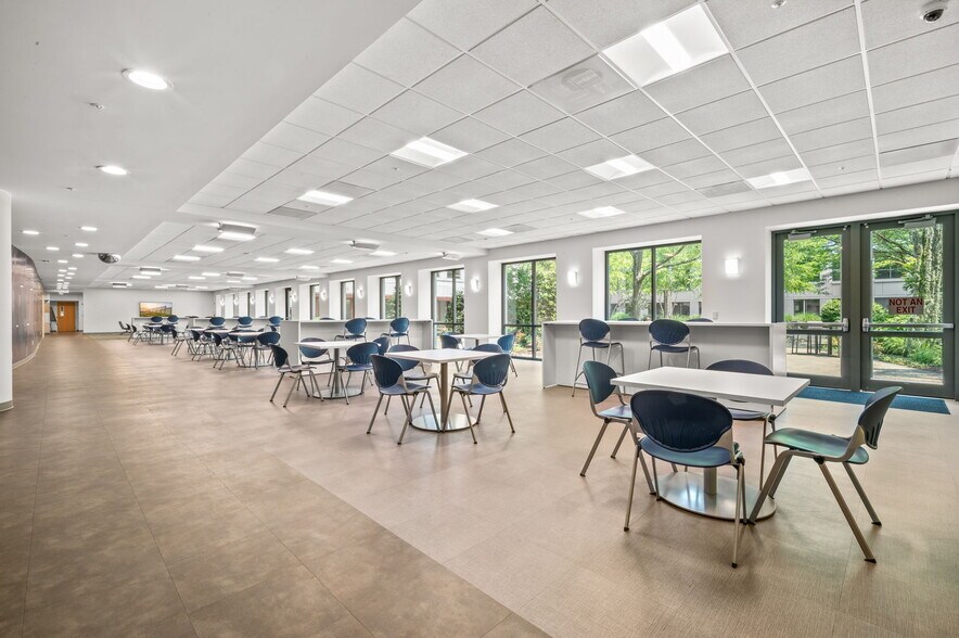 1684 S Broad St, Lansdale, PA à louer - Photo intérieure - Image 3 de 9