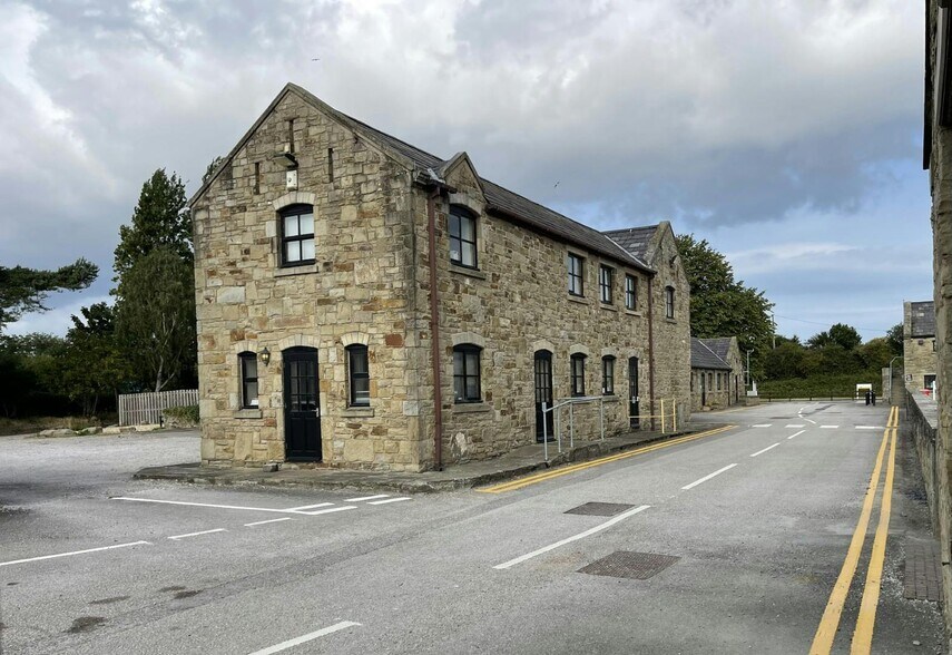 Station Road Road, Holywell à louer - Photo du bâtiment - Image 2 de 9