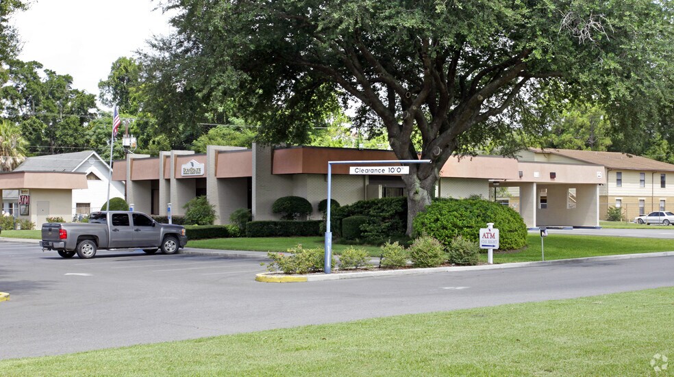1605 W Us-90, Lake City, FL à louer - Photo du bâtiment - Image 2 de 4