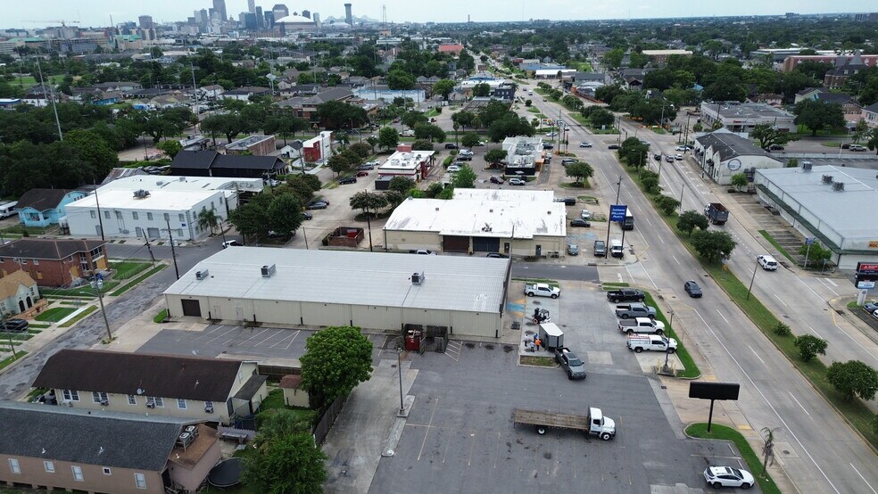 8201 Earhart Blvd, New Orleans, LA à louer - Aérien - Image 3 de 14