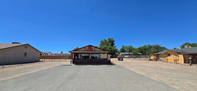 More details for 437 Butterfield Rd, Chino Valley, AZ - Retail for Sale