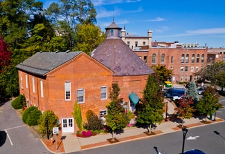 Plus de détails pour 244 Main St, Northampton, MA - Bureau à vendre
