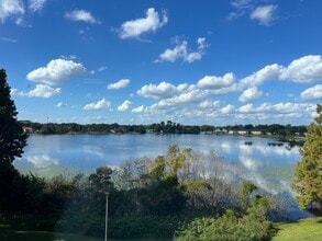 901 North Lake Destiny Rd, Maitland, FL à louer Photo intérieure- Image 1 de 4