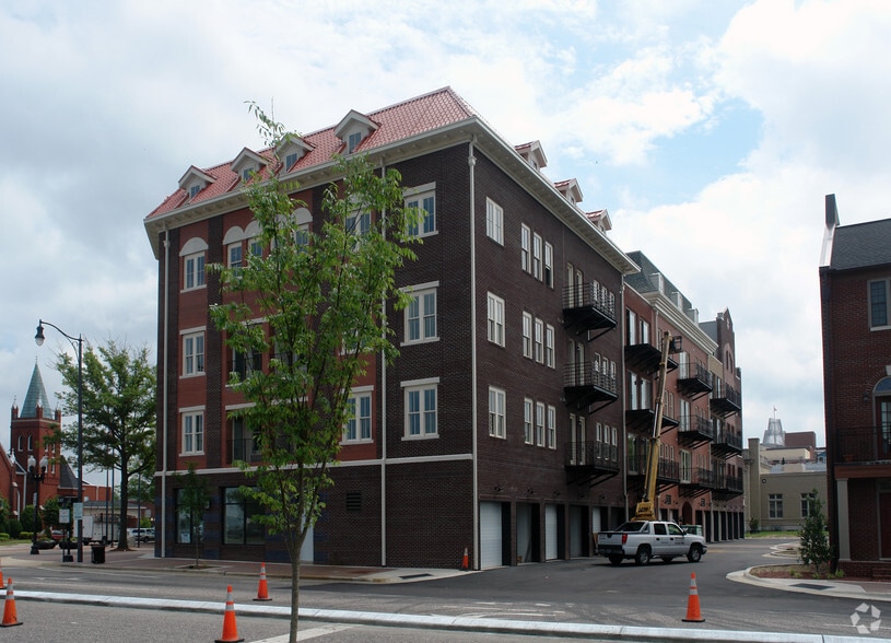 311-345 Hay St, Fayetteville, NC for lease - Building Photo - Image 2 of 16