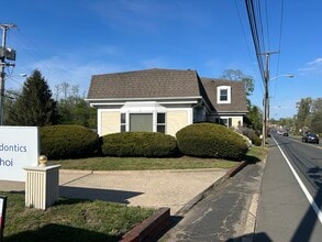 9 Leonardville Rd, Middletown, NJ for lease Interior Photo- Image 2 of 5