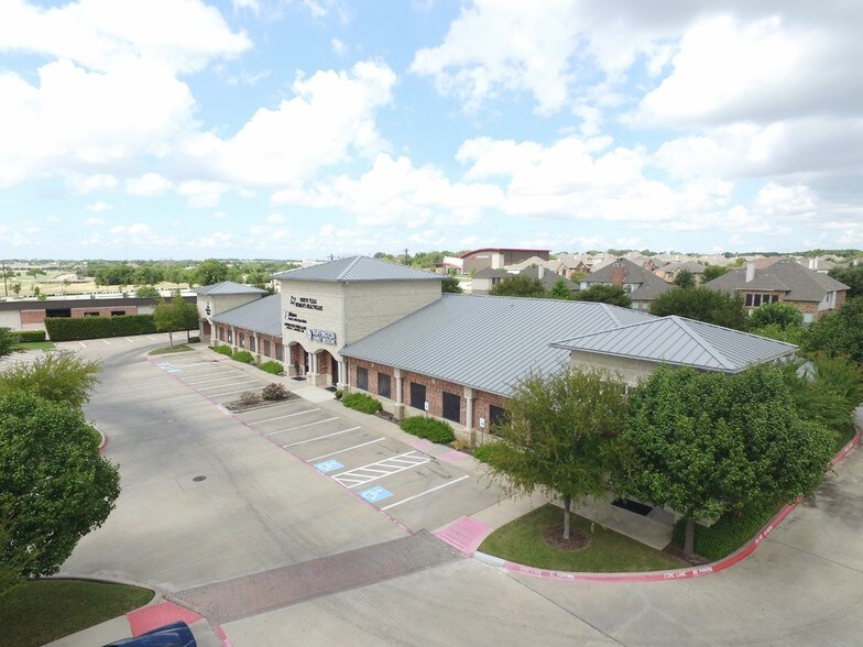 1141 Keller Pky, Keller, TX à louer - Photo du bâtiment - Image 3 de 78