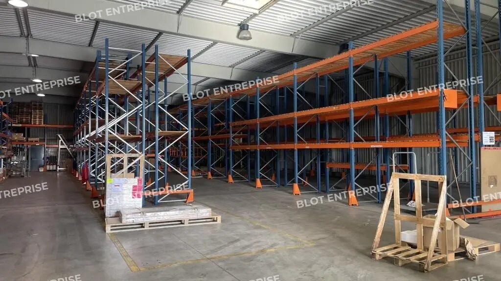 Industriel dans Saint-Nazaire à louer Photo du bâtiment- Image 1 de 5