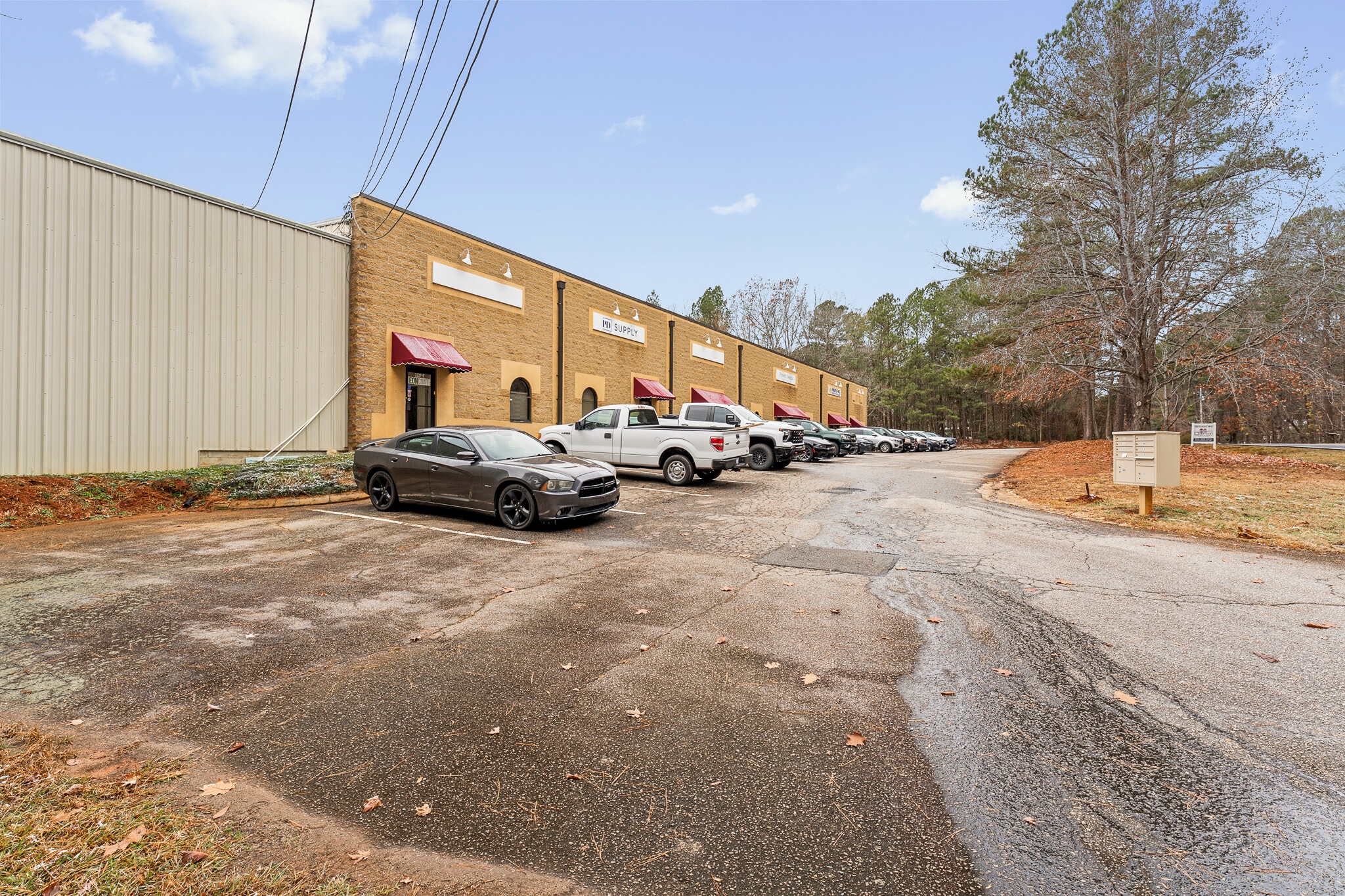 3337 Air Park Rd, Fuquay Varina, NC for sale Primary Photo- Image 1 of 37