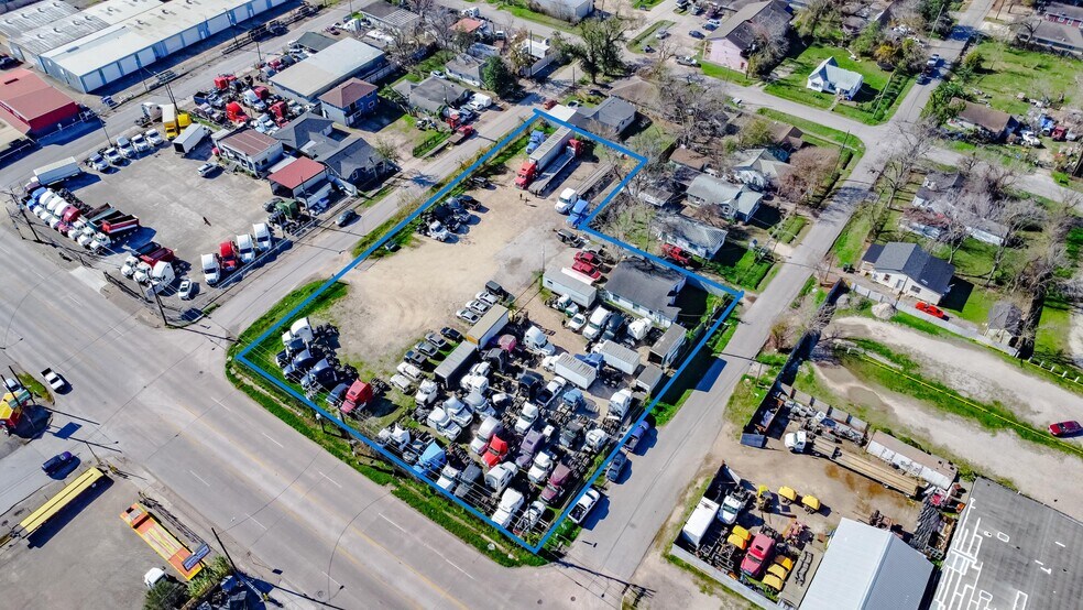 1622 McCarty St, Houston, TX à vendre - Photo du bâtiment - Image 1 de 7