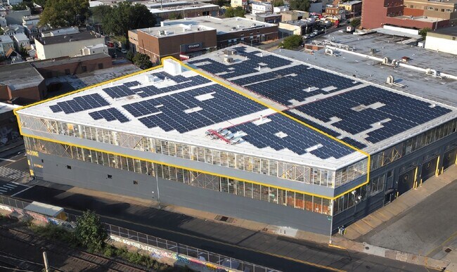 Plus de détails pour 58-30 Grand Ave, Maspeth, NY - Industriel à louer