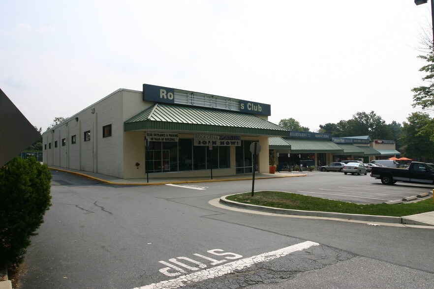 8301-8325 Grubb Rd, Silver Spring, MD à louer - Photo du bâtiment - Image 2 de 5