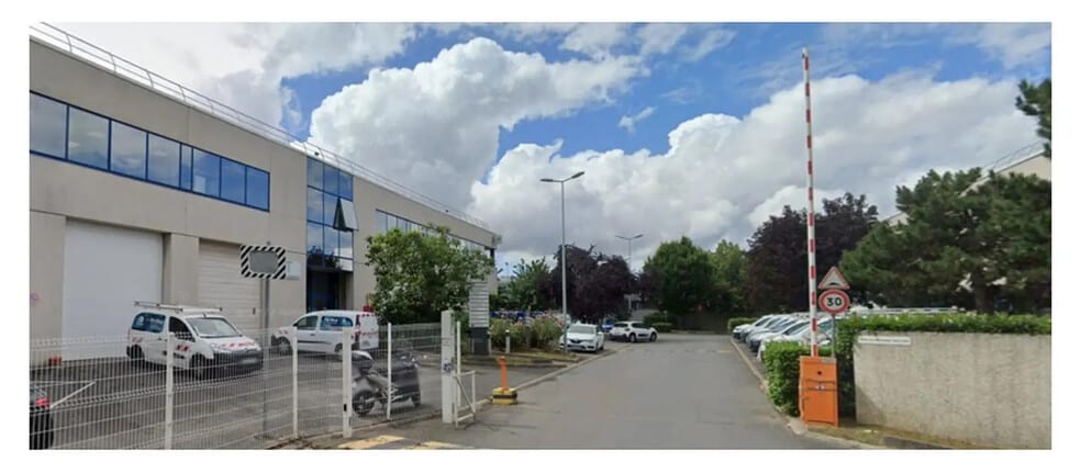 Flex in Gennevilliers for lease - Building Photo - Image 2 of 5