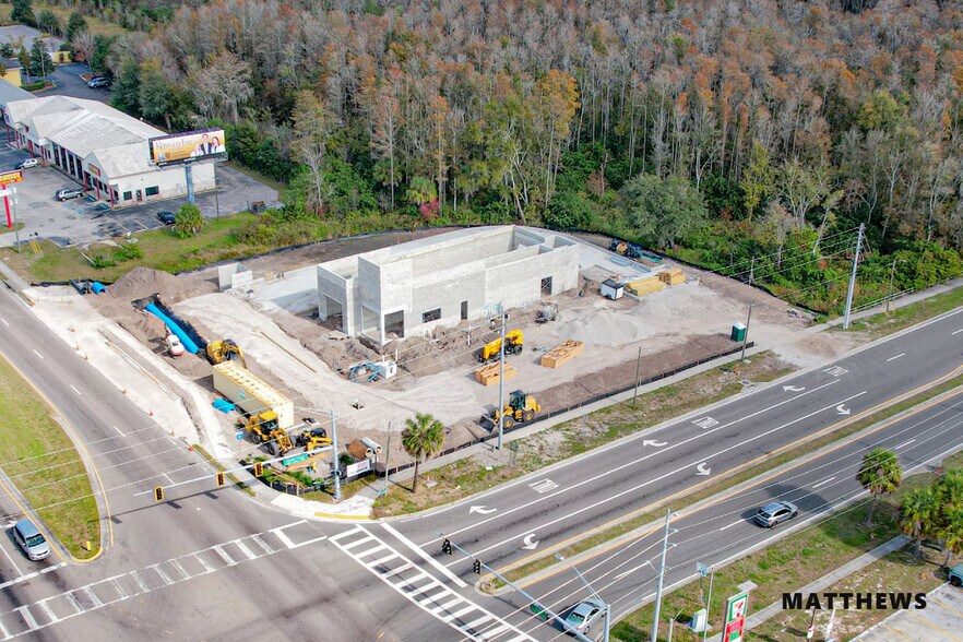 Jallo Car Wash Portfolio For Sale/Lease portefeuille de 2 propriétés à vendre sur LoopNet.ca - Photo du bâtiment - Image 2 de 4