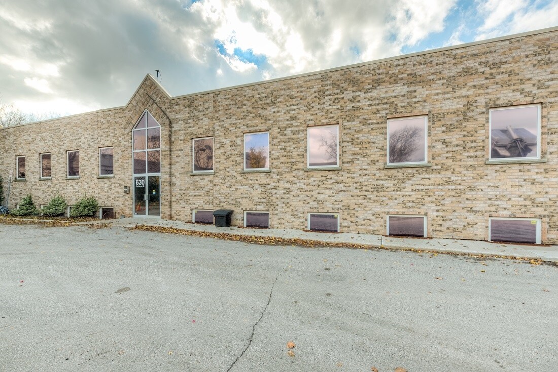 620-630 Colborne St, London, ON à vendre Photo du bâtiment- Image 1 de 1