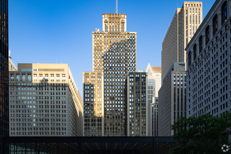 105 W Adams St, Chicago, IL for sale - Primary Photo - Image 1 of 1