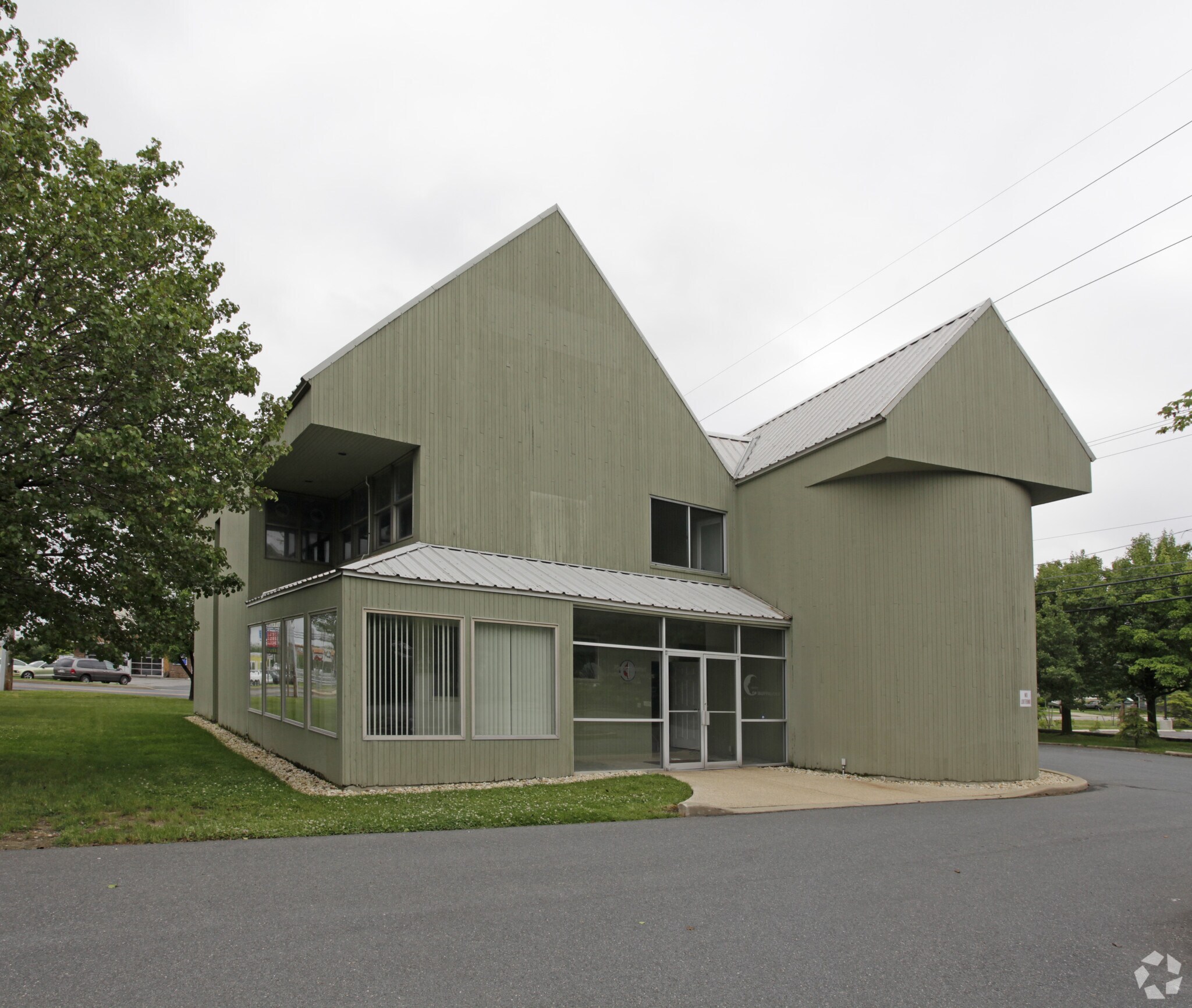 100-104 Olde Point Vlg, Chester, MD à louer Photo du bâtiment- Image 1 de 2