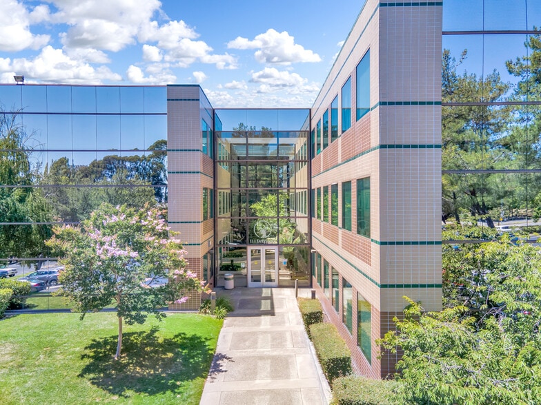 111 Deerwood Rd, San Ramon, CA for sale - Primary Photo - Image 1 of 15