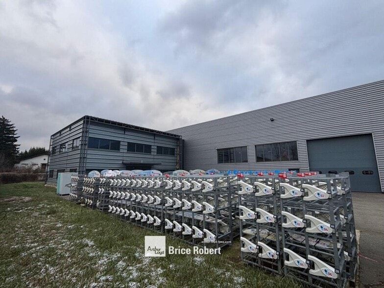 Flex in Villeurbanne for lease - Building Photo - Image 3 of 7