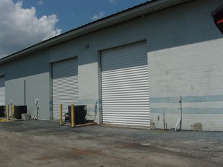 Plus de détails pour 1509-1535 Kelley Ave, Kissimmee, FL - Industriel à louer