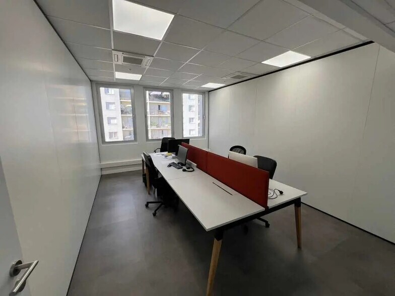 Office in Charenton-le-Pont for lease - Interior Photo - Image 3 of 5