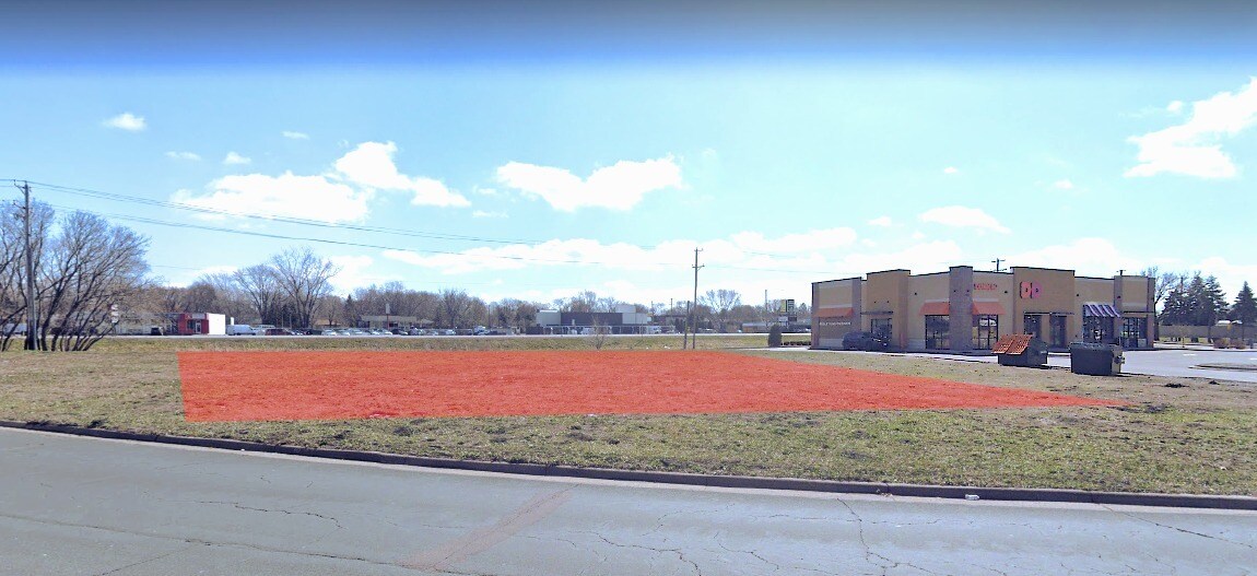 8300 University Ave NE, Fridley, MN à vendre Photo principale- Image 1 de 4