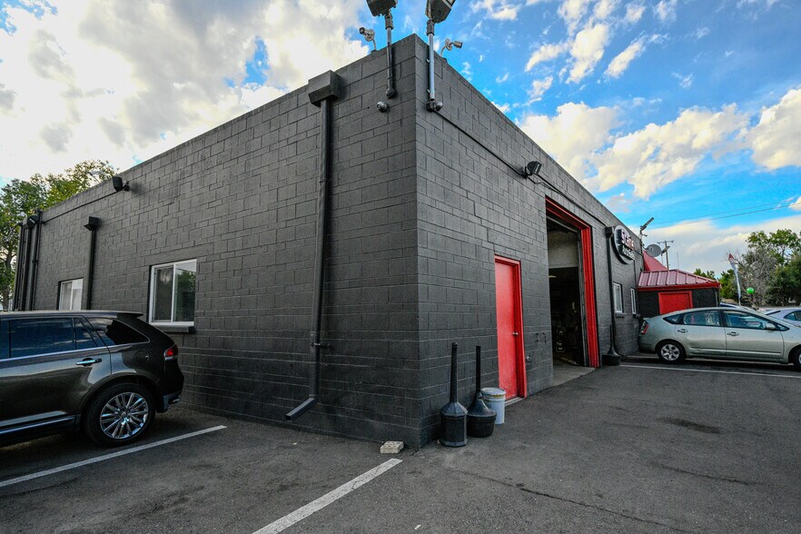 7190 Newton St, Westminster, CO à vendre - Photo du bâtiment - Image 3 de 17