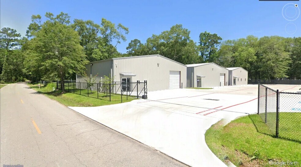 20641 Old Sorters Rd, Porter, TX for sale - Primary Photo - Image 1 of 3