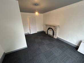 15 High St, Pateley Bridge for sale Building Photo- Image 2 of 3