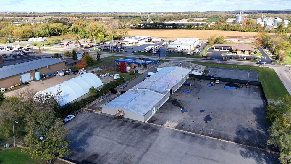 801 W Grant Hwy, Marengo, IL for lease - Commercial Listing Video - Image 2 of 49