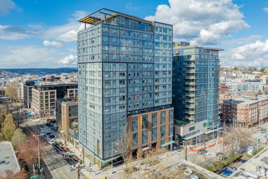 1400 Madison St, Seattle, WA à louer - Photo du bâtiment - Image 2 de 59