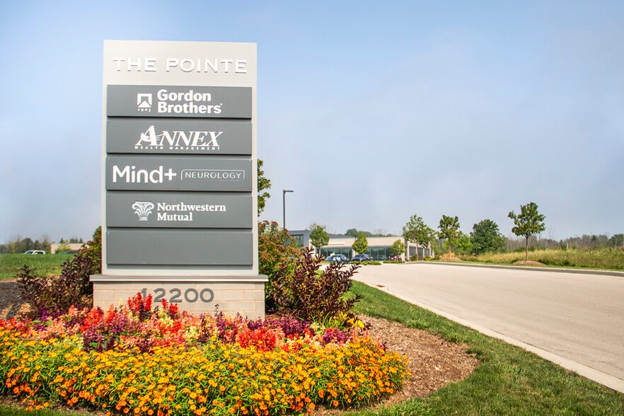 12200 N Corporate Pky, Mequon, WI for lease - Building Photo - Image 3 of 11