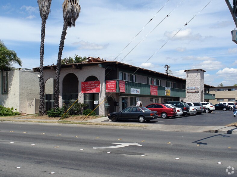 505 N Mollison Ave, El Cajon, CA à vendre - Photo du bâtiment - Image 3 de 13