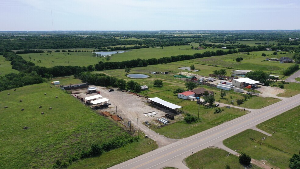 8340 State Highway 78 N, Blue Ridge, TX à vendre - Photo du bâtiment - Image 3 de 16