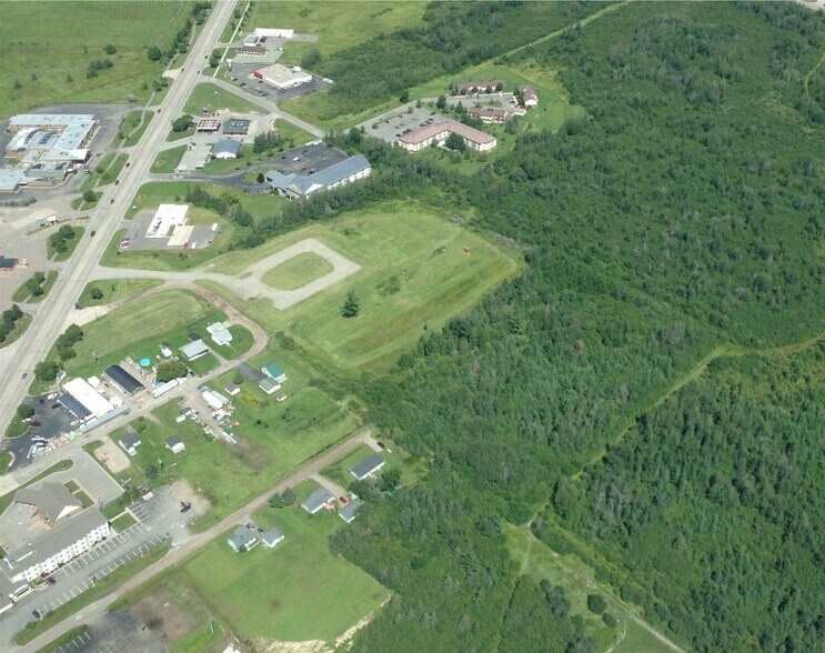 3411 I-75 Business Spur, Sault Sainte Marie, MI à vendre - Photo du bâtiment - Image 3 de 3