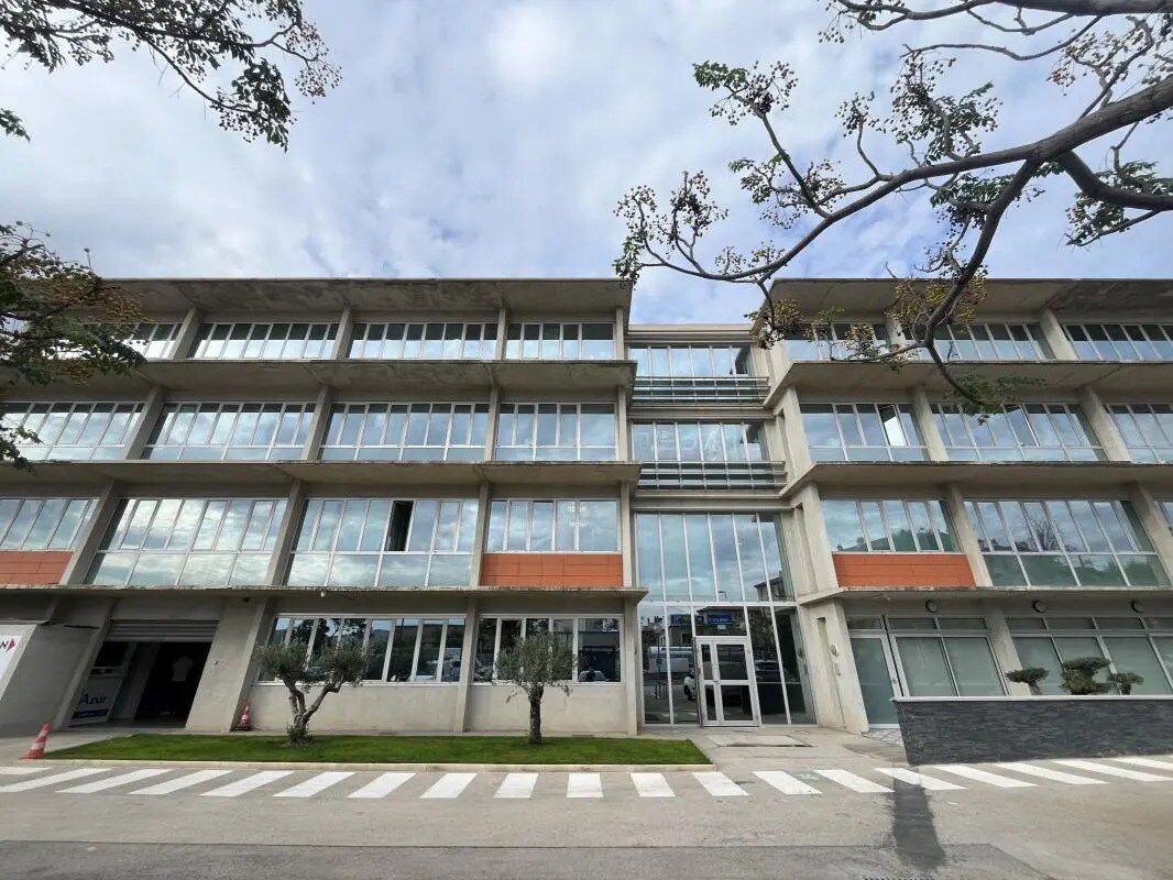 Office in Marseille for lease Building Photo- Image 1 of 10