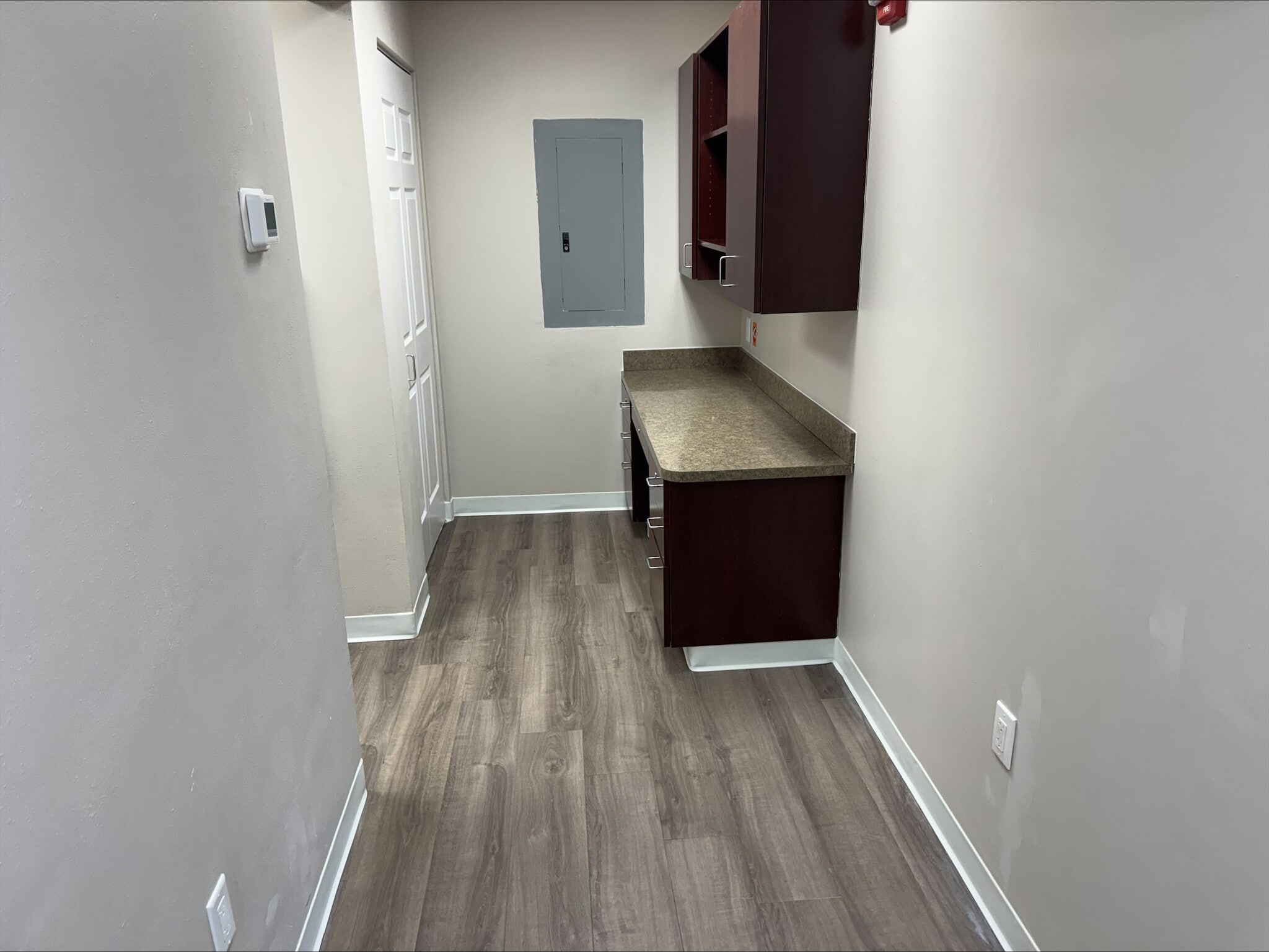 202 N Park Ave, Apopka, FL for lease Interior Photo- Image 1 of 5