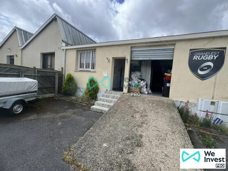 Office in Reims for lease - Building Photo - Image 1 of 6