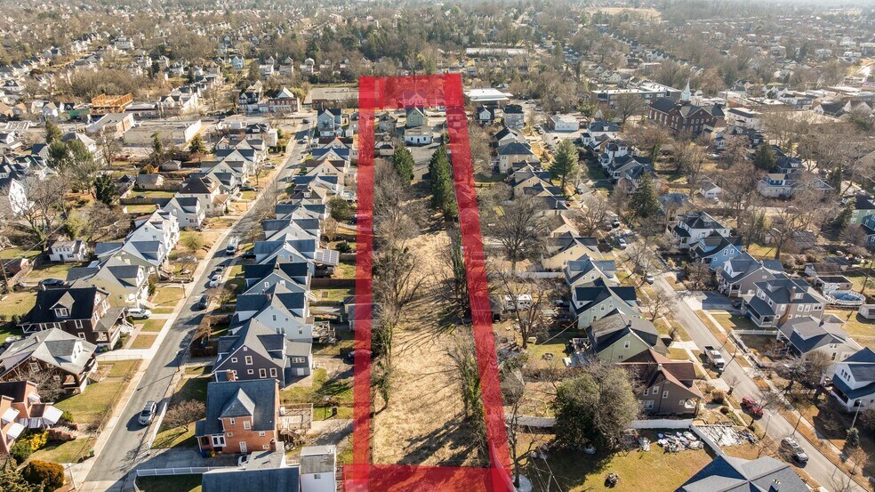 4906 Harford Rd, Baltimore, MD à vendre - Photo du bâtiment - Image 3 de 20