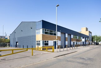 More details for 199-215 Cardiff Rd, Reading - Industrial for Lease