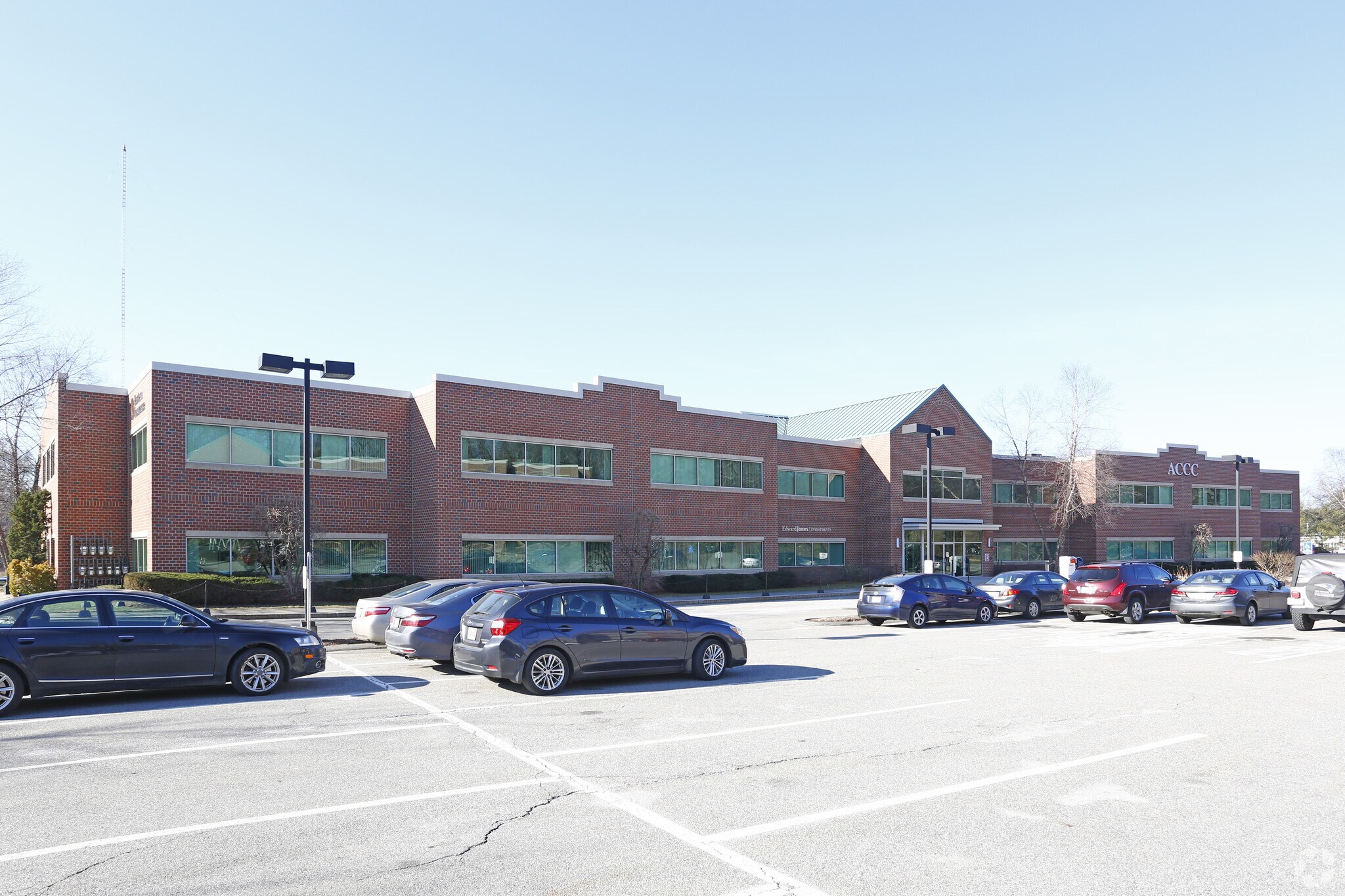 130 Rumford Ave, Newton, MA for lease Primary Photo- Image 1 of 7